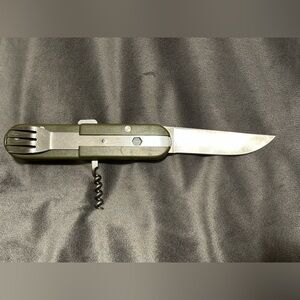 7 n 1 Multifunctional Tool w/ Pouch